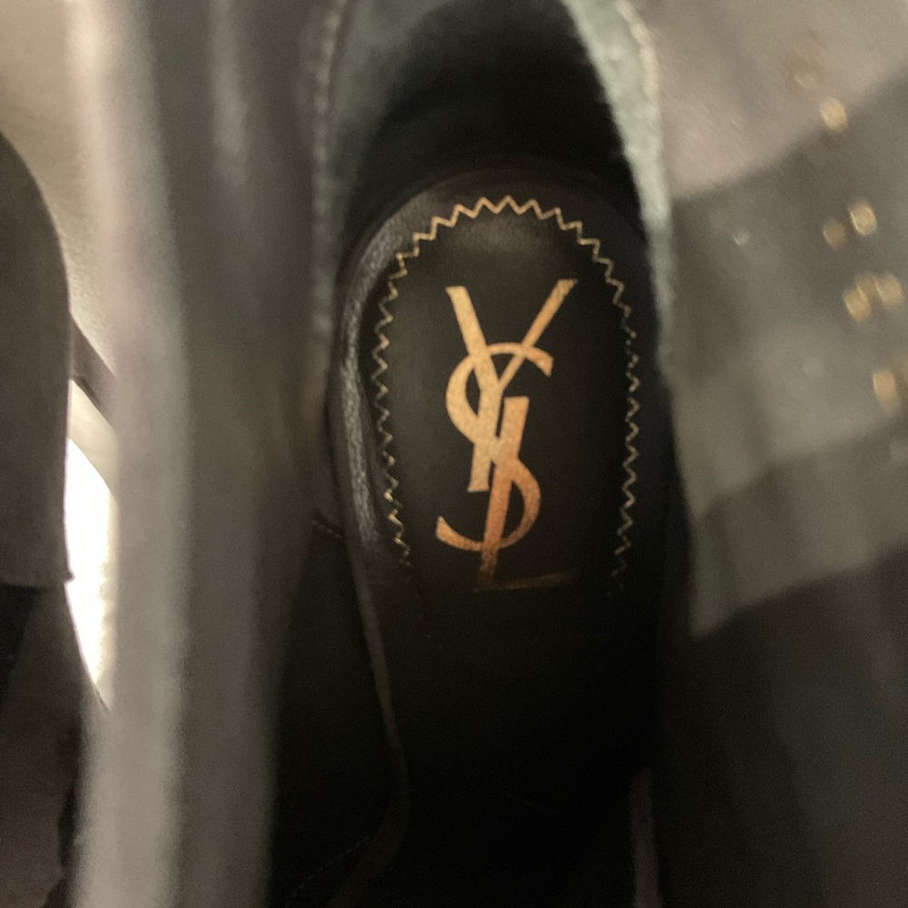 Saint Laurent Booties - Picture 4 of 7